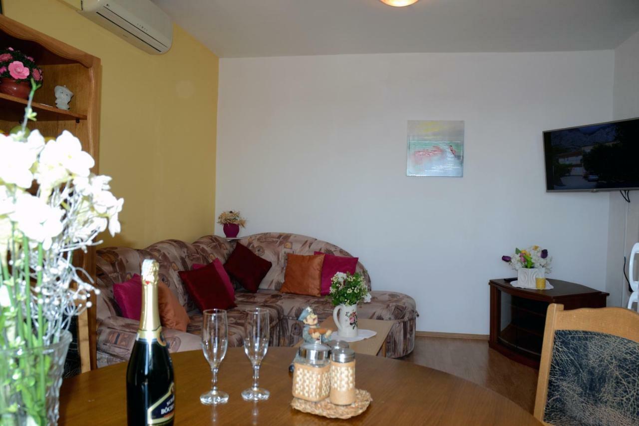 Apartment Alenka Makarska Exterior photo